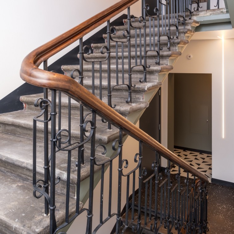 Projekti - melnbaltā grafika