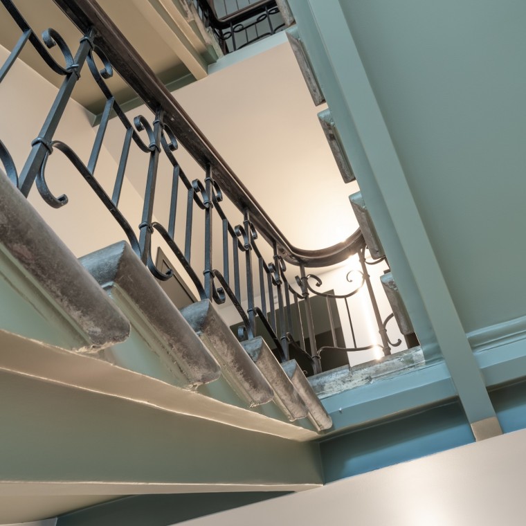 Projekti - melnbaltā grafika