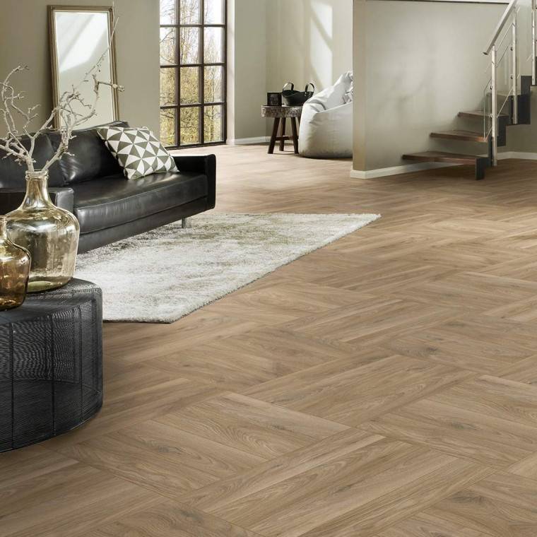 Lamināts  X Way, Historic Oak XL 2. Šķira 5947